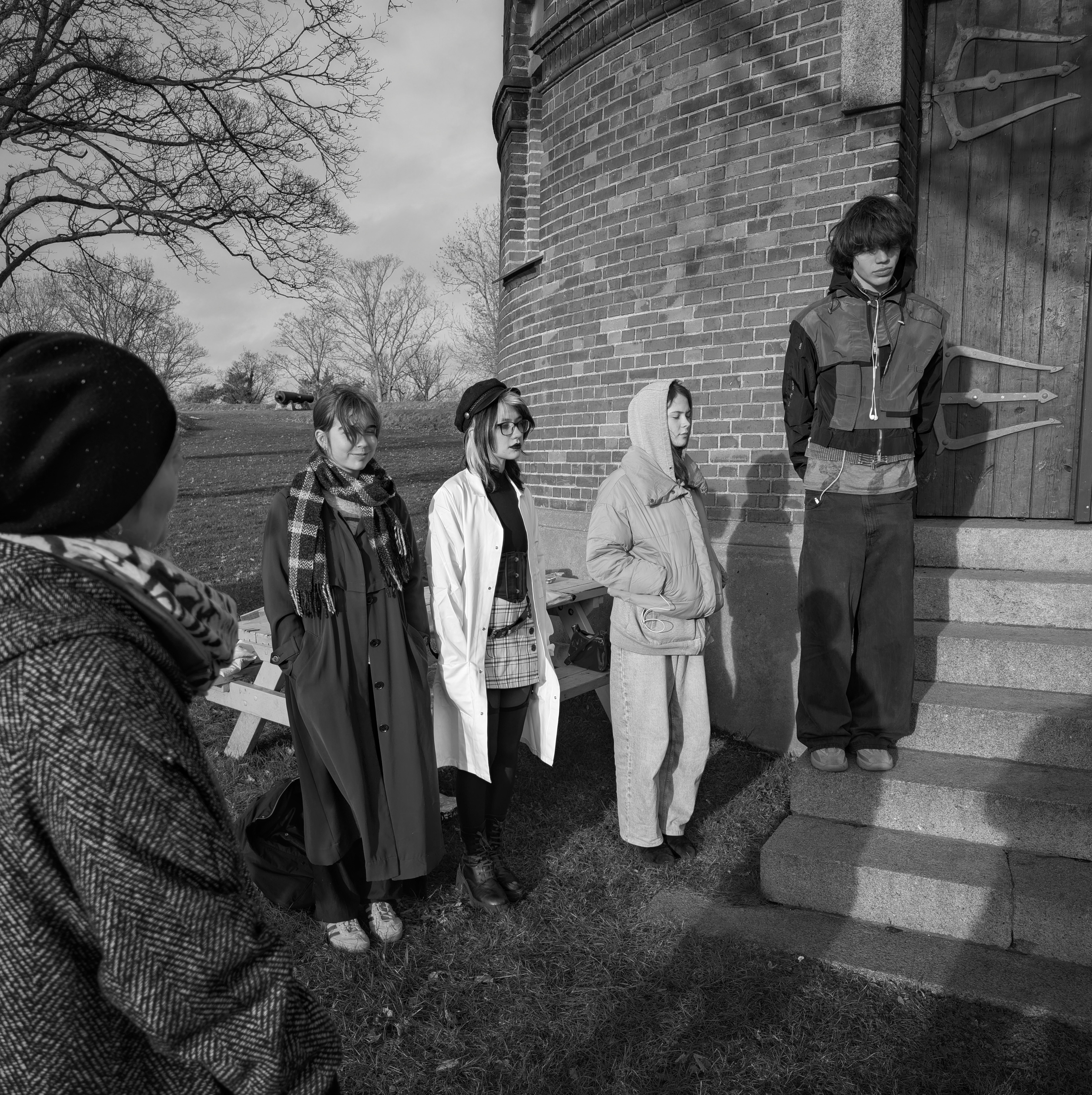 Unge mennesker foran Vandtårnet