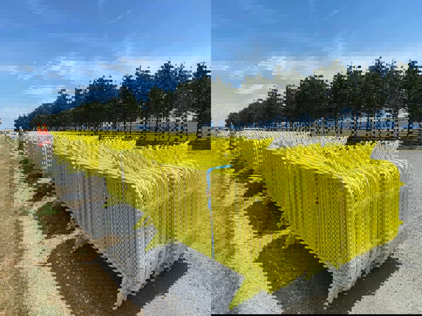 Gule afspærringshegn