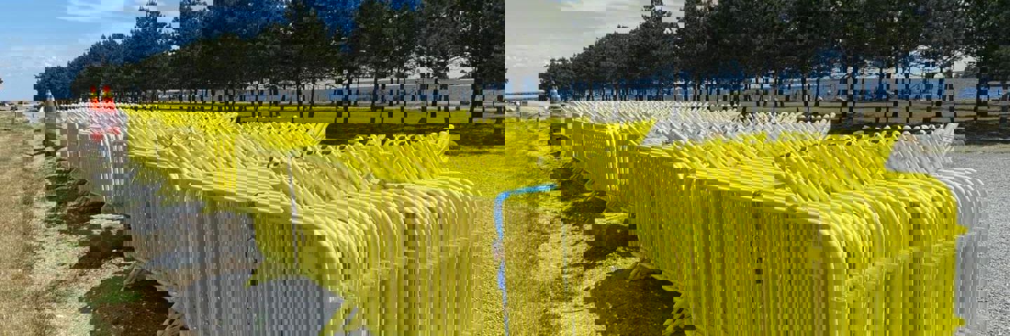 Gule afspærringshegn