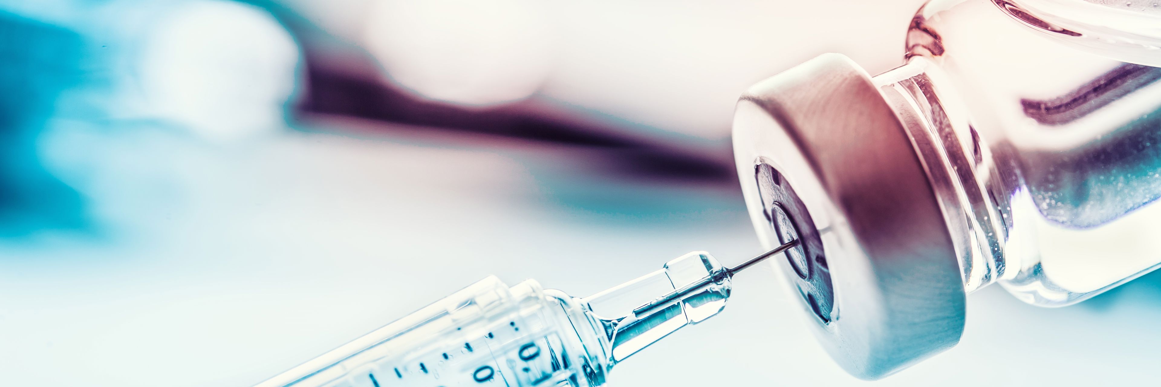 Sprøjte der fyldes op af væske