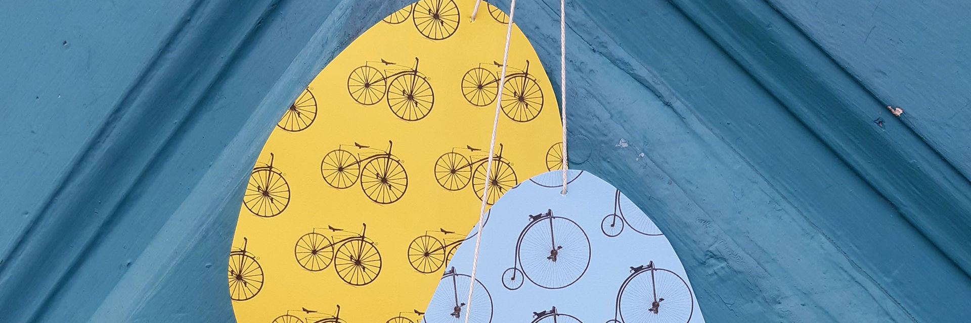 Pappåskeæg med cykelmotiver