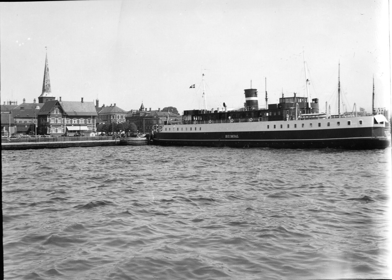Færgen Heimdal sejlede mellem Korsør og Nyborg fra 1930 - 1975.