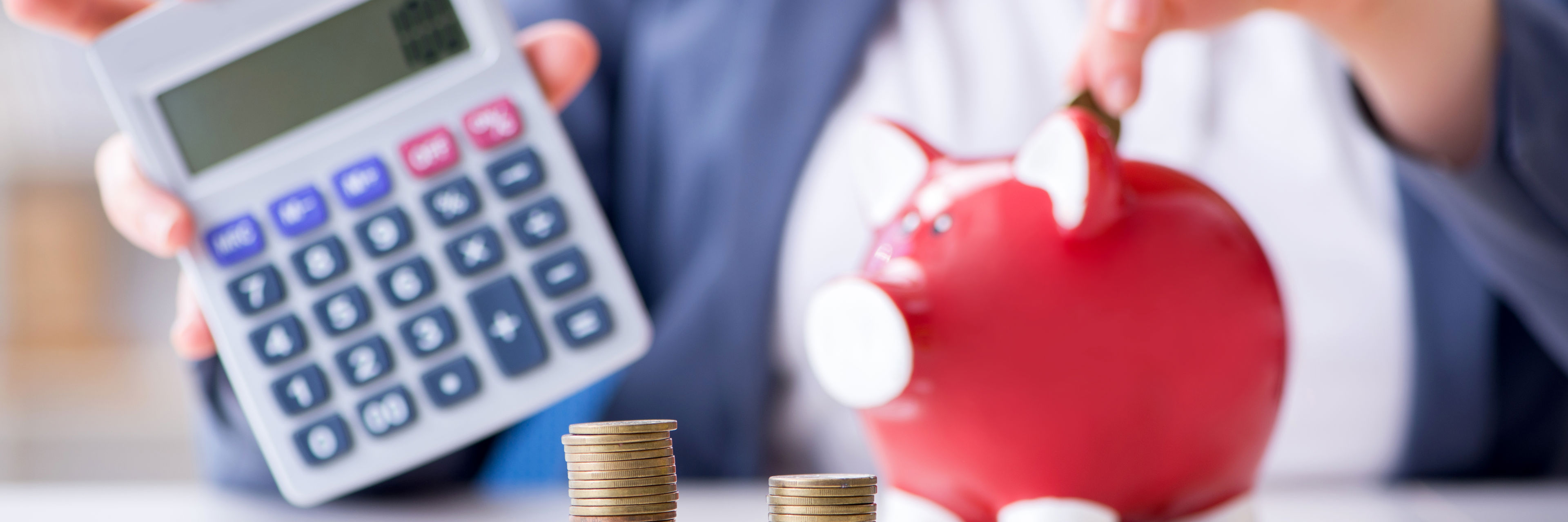 Penge, sparegris og lommeregner