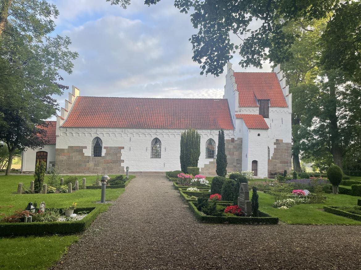 Ellested Kirke