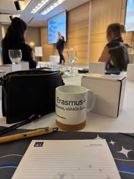 Kop med ordlyden Erasmus+