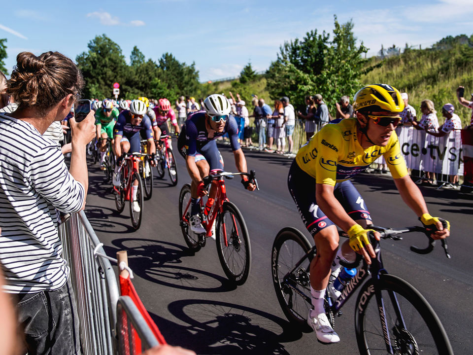 Tour de France ryttere på vejen i Nyborg