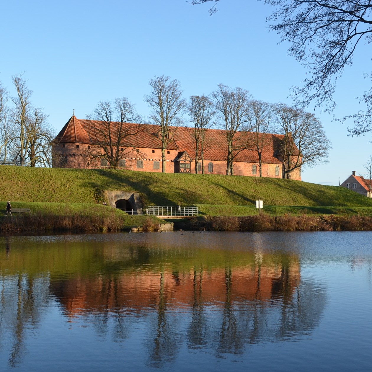 Nyborg Slot er Danmarks ældste bevarede kongebolig.